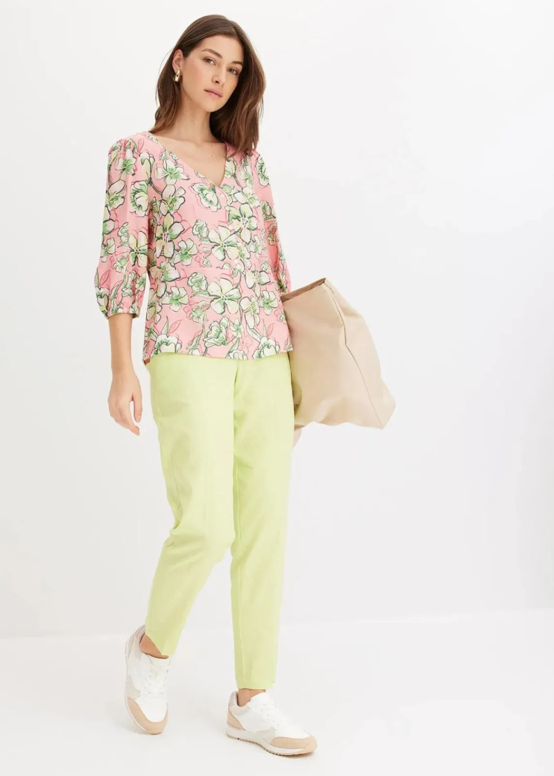 bonprix Blusen & Tuniken|Bekleidung·Jacken & Mäntel^Bluse aus feinem Viskose-Mix softrosa bedruckt
