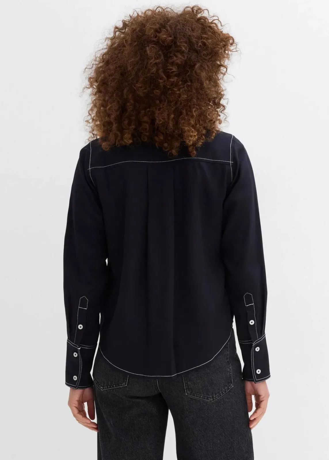 bonprix Bekleidung·Jacken & Mäntel|Nachhaltigere Materialien^Bluse aus fließender Viskose schwarz/wollweiß