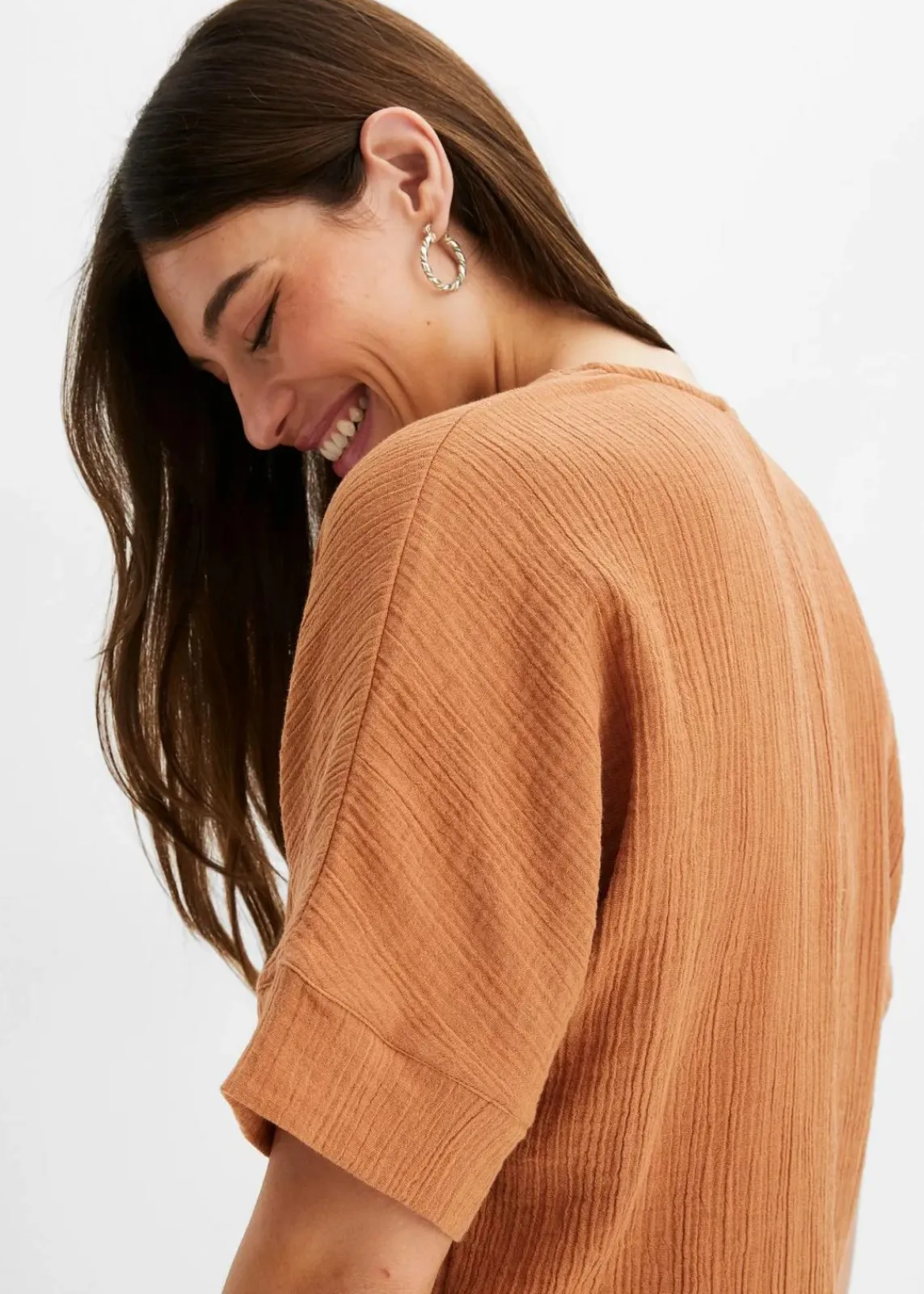 bonprix Bekleidung·Jacken & Mäntel|Blusen & Tuniken^Bluse aus reiner Baumwolle braun