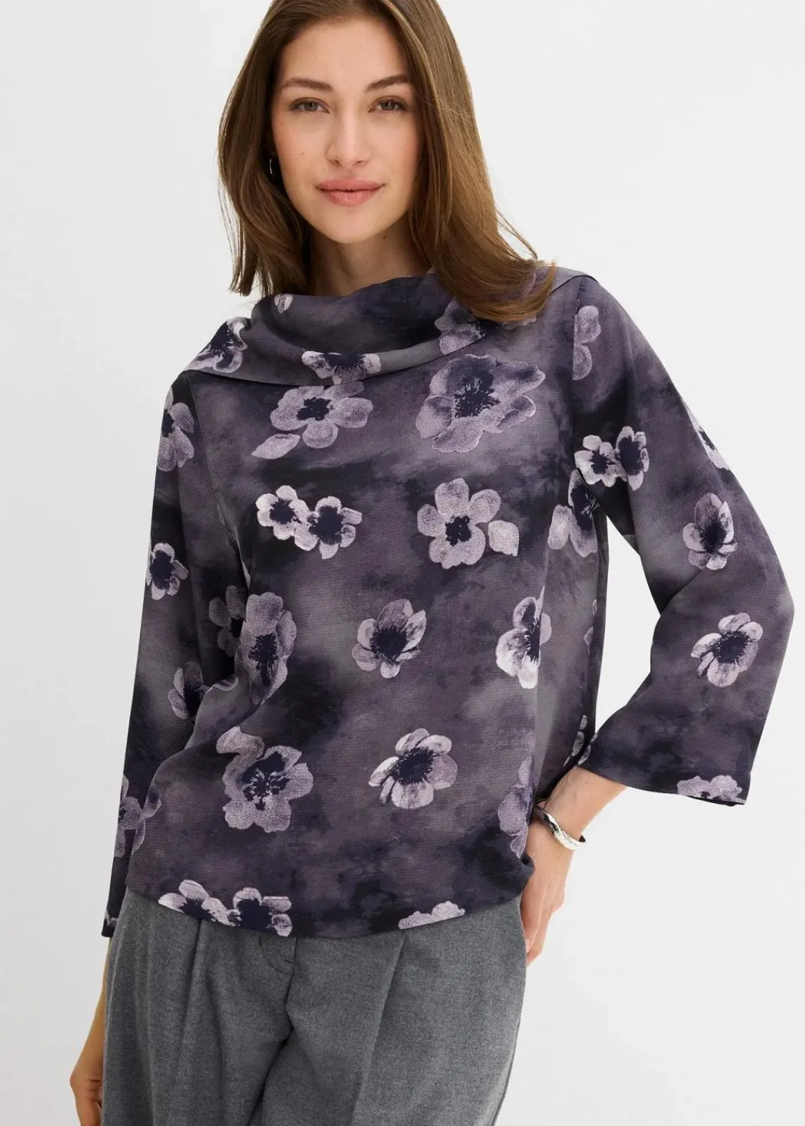 bonprix Bekleidung·Jacken & Mäntel|Blusen & Tuniken^Bluse aus strukturiertem Crêpe dunkelgrau floral