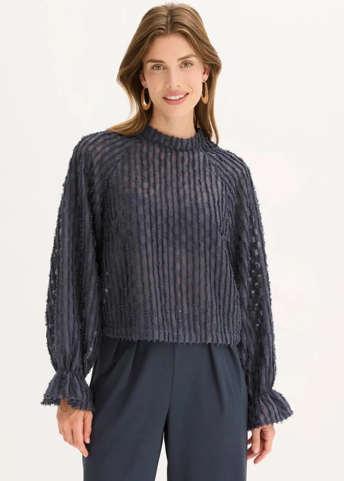 bonprix Bekleidung·Jacken & Mäntel|Blusen & Tuniken^Bluse aus strukturiertem Material nachtblau