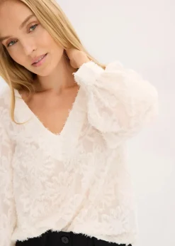 bonprix Blusen & Tuniken^Bluse mit floralem Strukturmuster creme