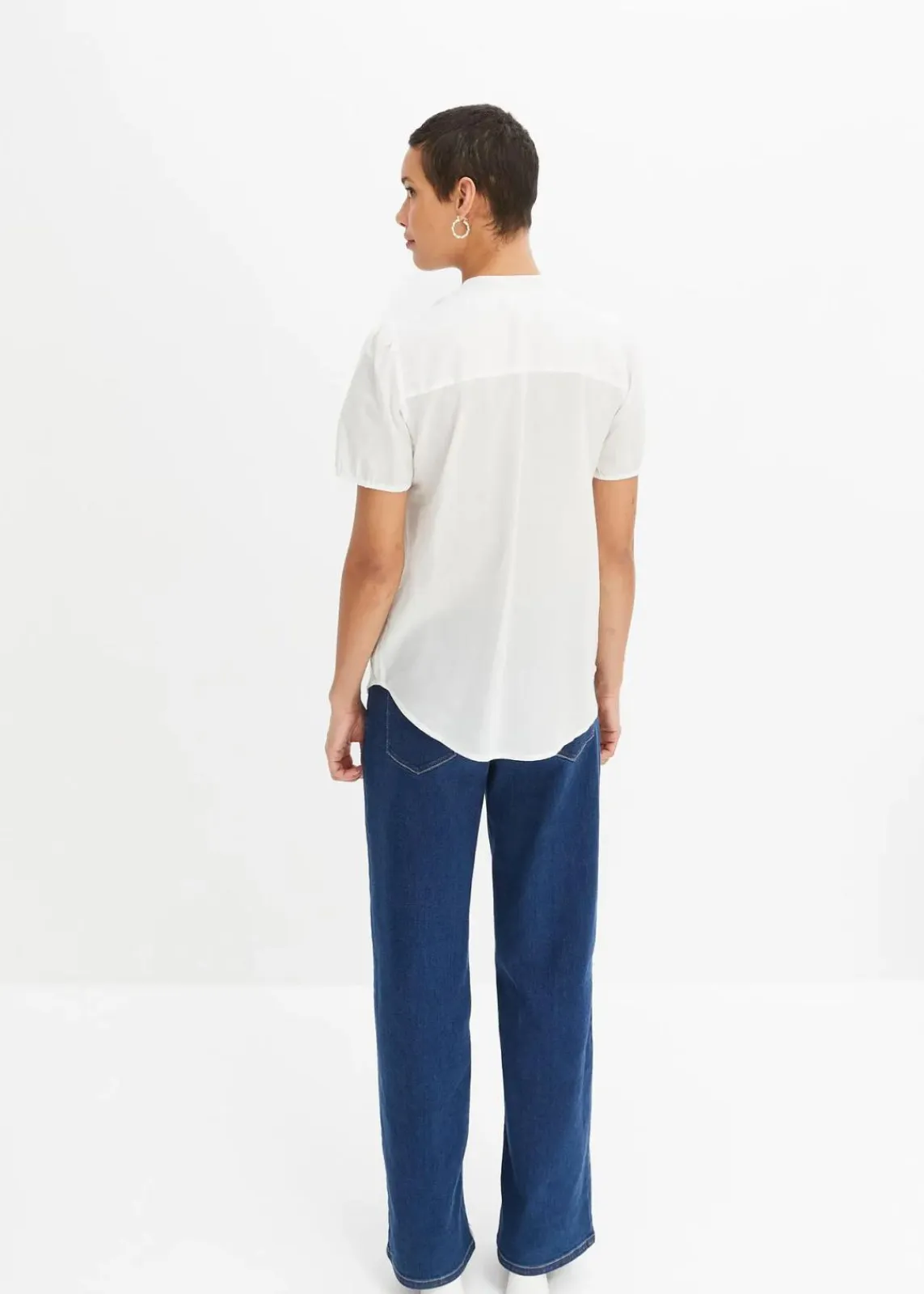 bonprix Blusen & Tuniken^Bluse mit Lochstickerei weiß