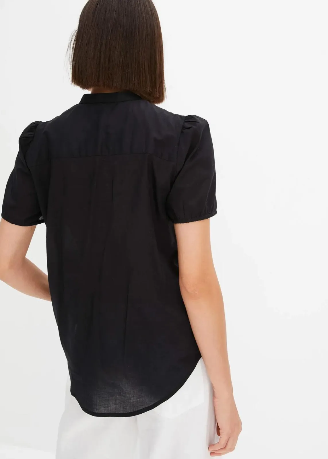 bonprix Blusen & Tuniken^Bluse mit Lochstickerei schwarz