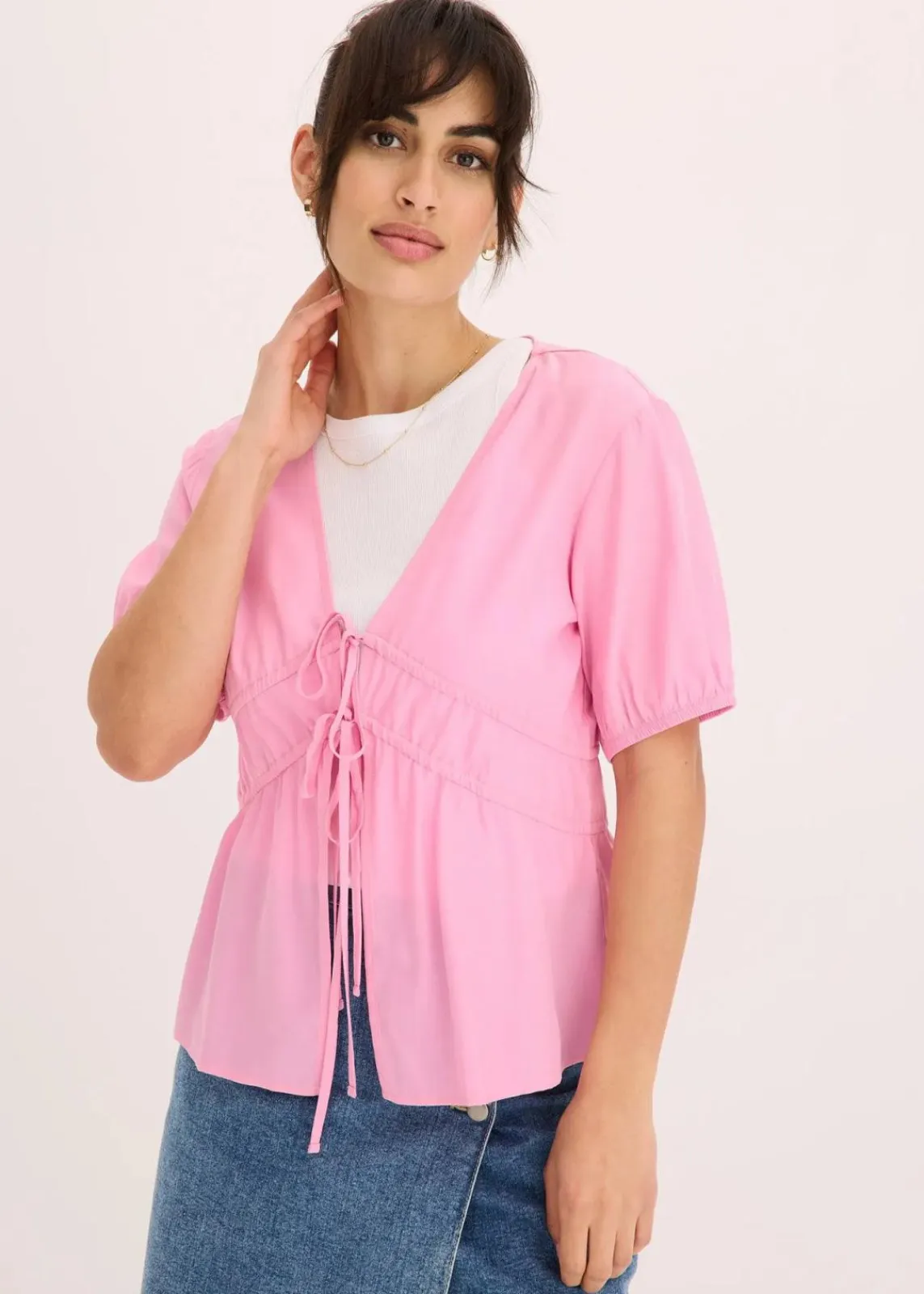 bonprix Bekleidung·Jacken & Mäntel|Blusen & Tuniken^Bluse mit Schleifen rosa