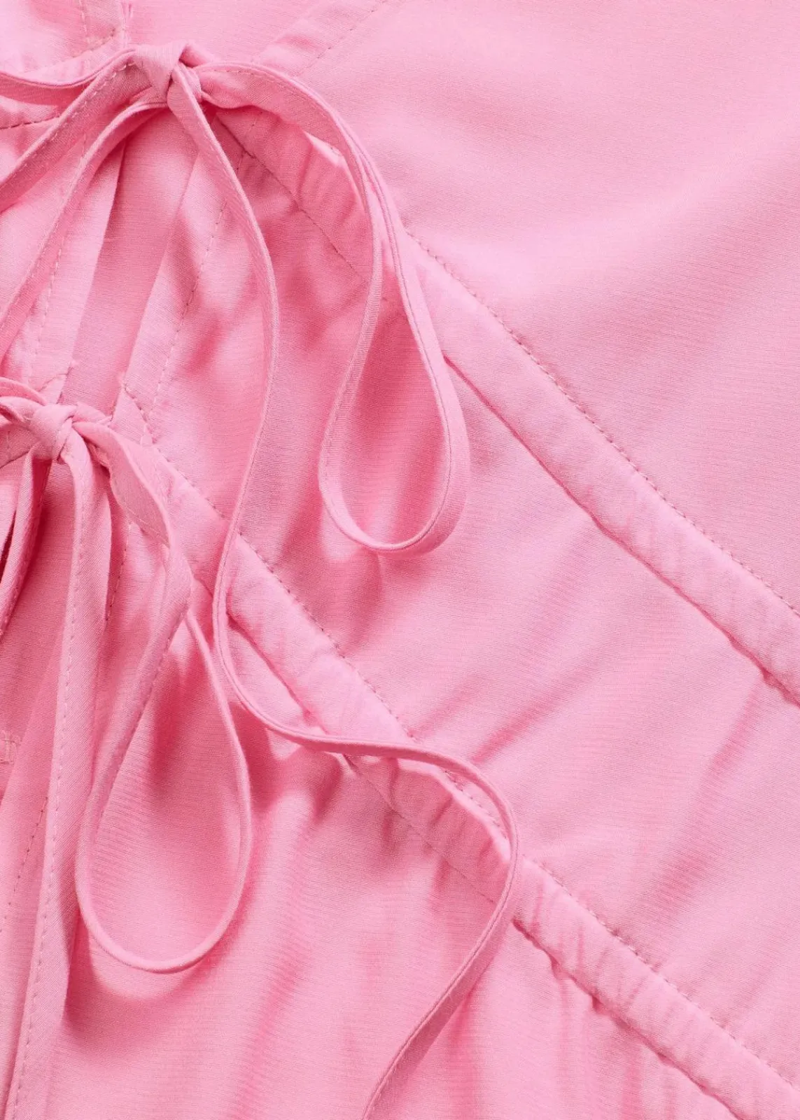 bonprix Bekleidung·Jacken & Mäntel|Blusen & Tuniken^Bluse mit Schleifen rosa
