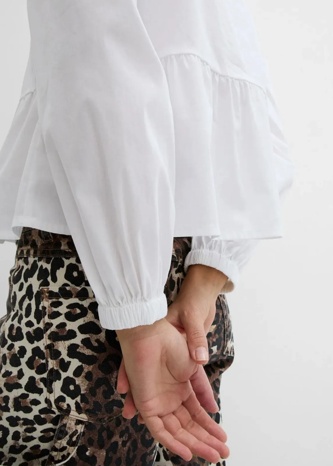bonprix Blusen & Tuniken|Bekleidung·Jacken & Mäntel^Bluse mit Schleifendetails weiß