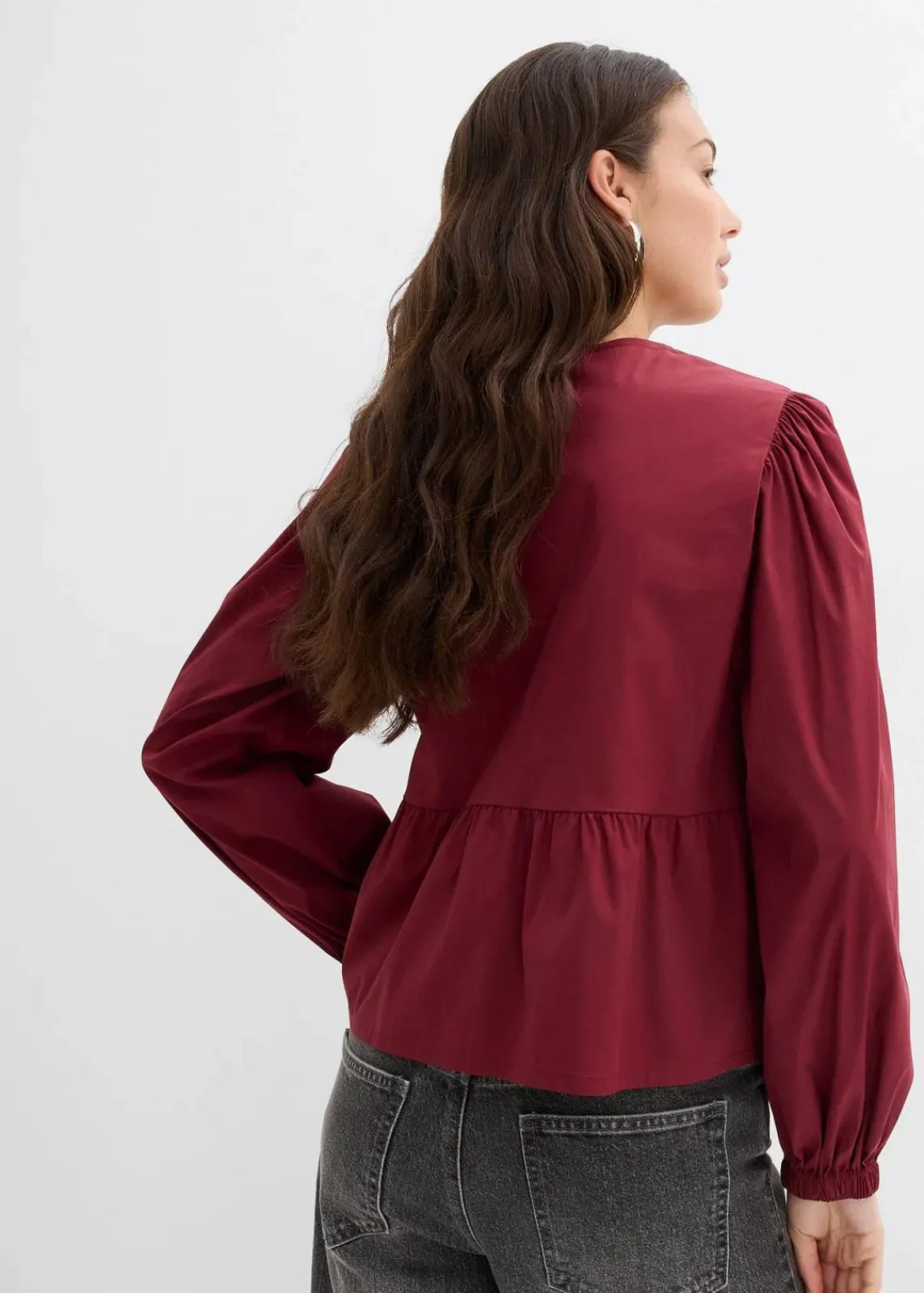 bonprix Blusen & Tuniken|Bekleidung·Jacken & Mäntel^Bluse mit Schleifendetails rubinrot