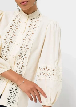 bonprix Bekleidung·Jacken & Mäntel|Blusen & Tuniken^Bluse mit Spitze aus softem Viskose-Mix wollweiß