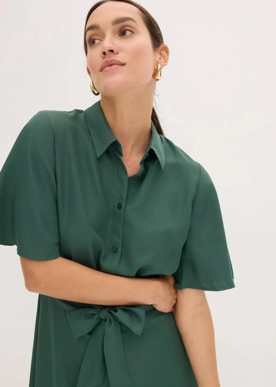 bonprix Nachhaltigere Materialien|Kleider^Blusenkleid schattengrün