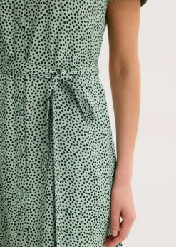 bonprix Kleider|Bekleidung·Pullover & Strickjacken^Blusenkleid mit Pünktchen pastellgrün/schwarz gepunktet