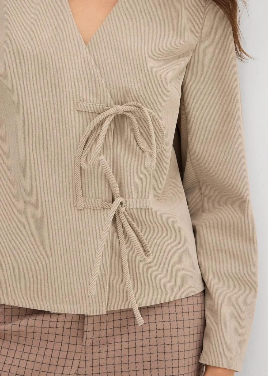 bonprix Blusen & Tuniken^Blusenshirt aus feinem Cord beige
