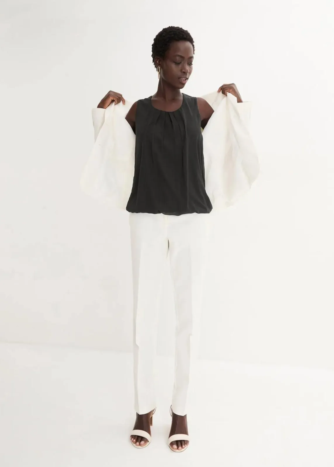 bonprix Nachhaltigere Materialien|Shirts & Tops^Blusentop schwarz