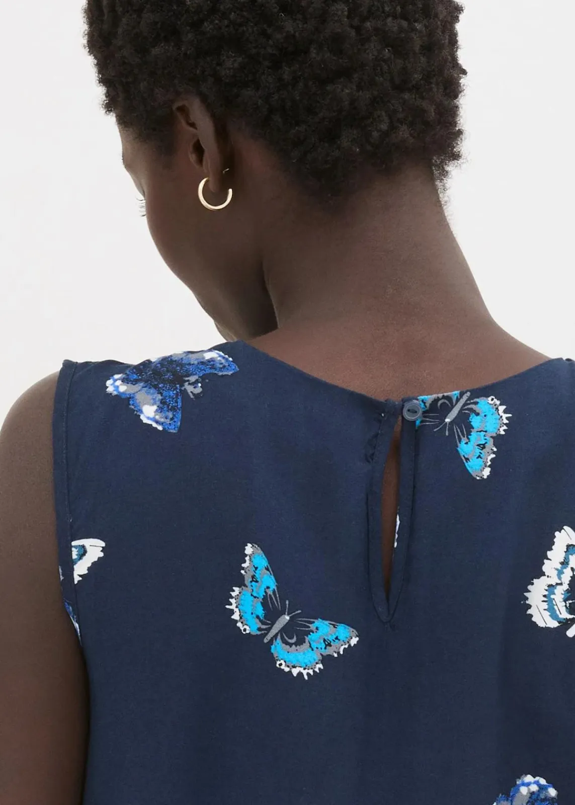 bonprix Shirts & Tops|Blusen & Tuniken^Blusentop aus fließender Viskose dunkelblau bedruckt