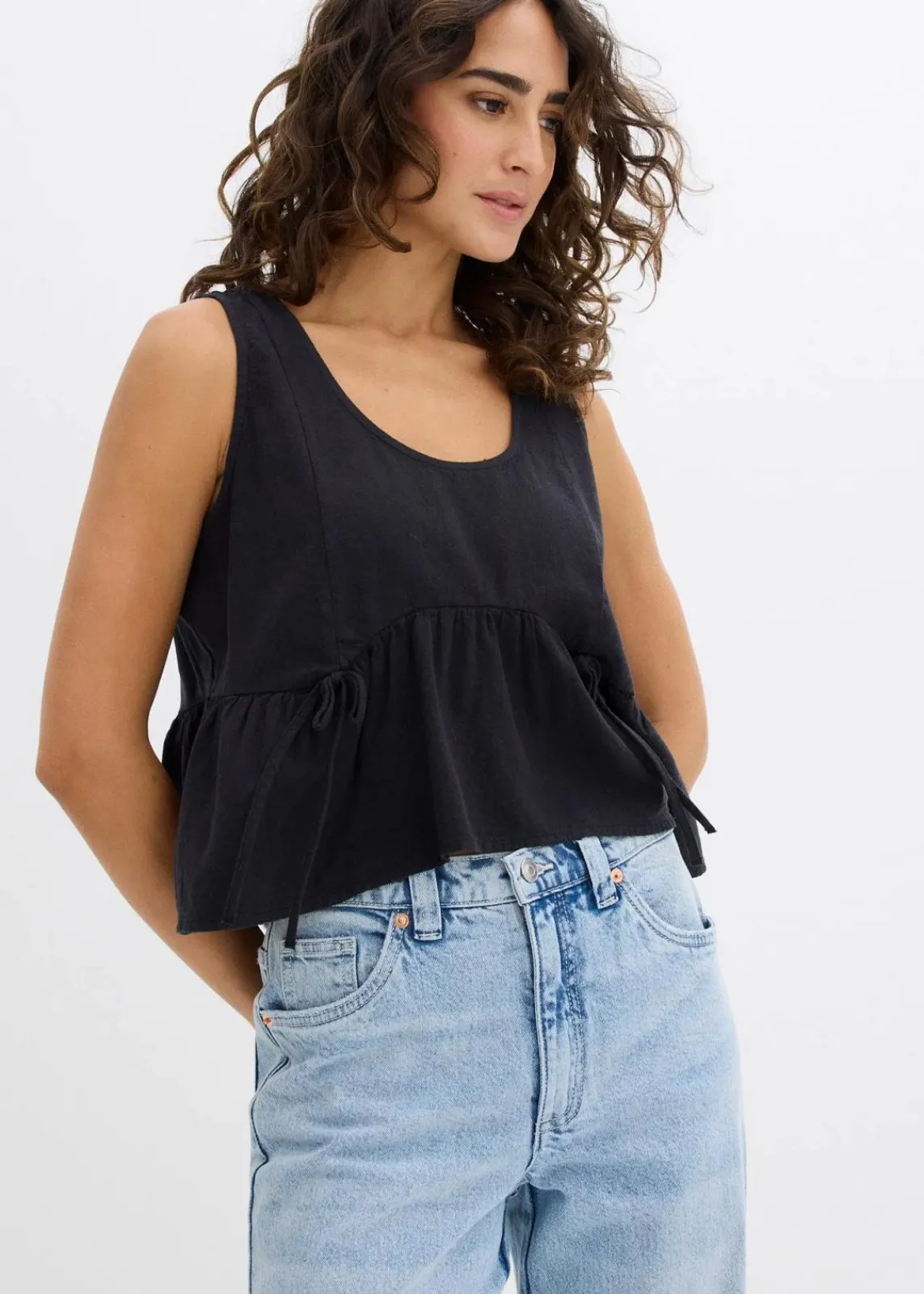 bonprix Nachhaltigere Materialien|Shirts & Tops^Blusentop aus luftigem Leinen-Mix schwarz
