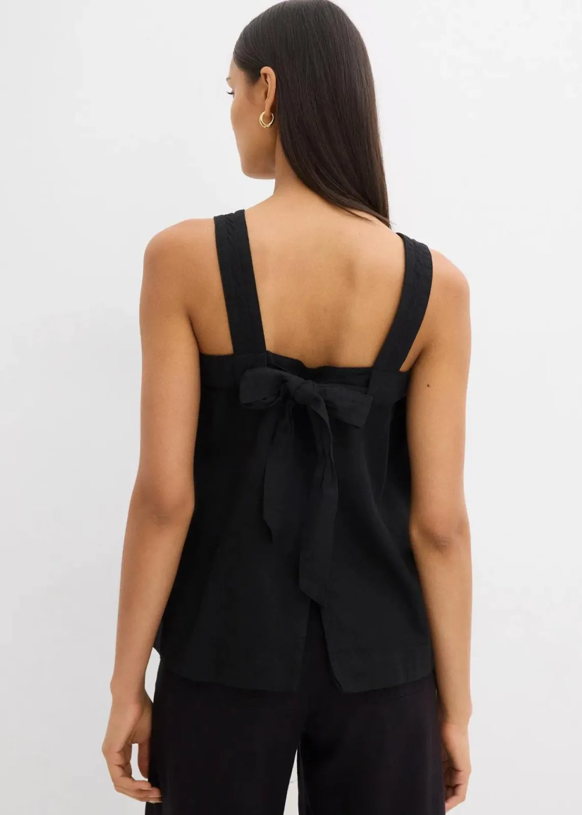 bonprix Bekleidung·Jacken & Mäntel|Blusen & Tuniken^Blusentop mit Bindedetail hinten aus Viskose-Mix schwarz