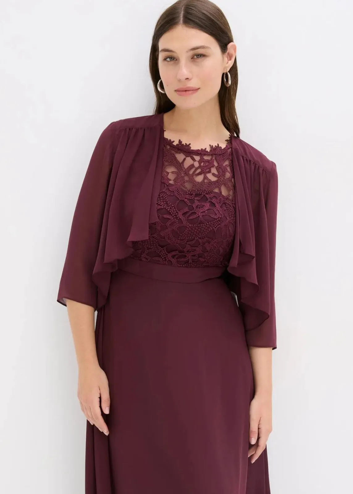 bonprix Jacken & Mäntel|Festliche Mode^Bolero aus feinem Chiffon weinrot
