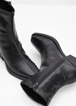 bonprix Boots|Schuhe & Accessoires In Spezialgrößen·Elastischer Schaft^Boot schwarz