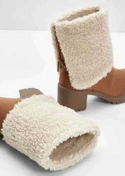 bonprix Gefütterte Winterschuhe|Boots^Boot haselnuss