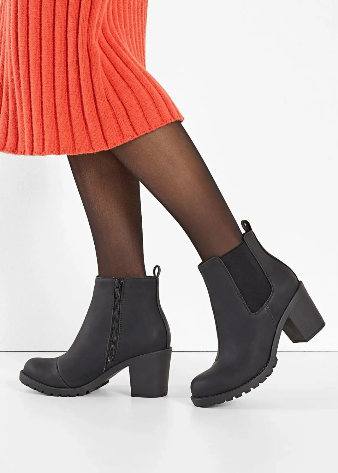 bonprix Boots|Schuhe & Accessoires In Spezialgrößen·Elastischer Schaft^Boot schwarz