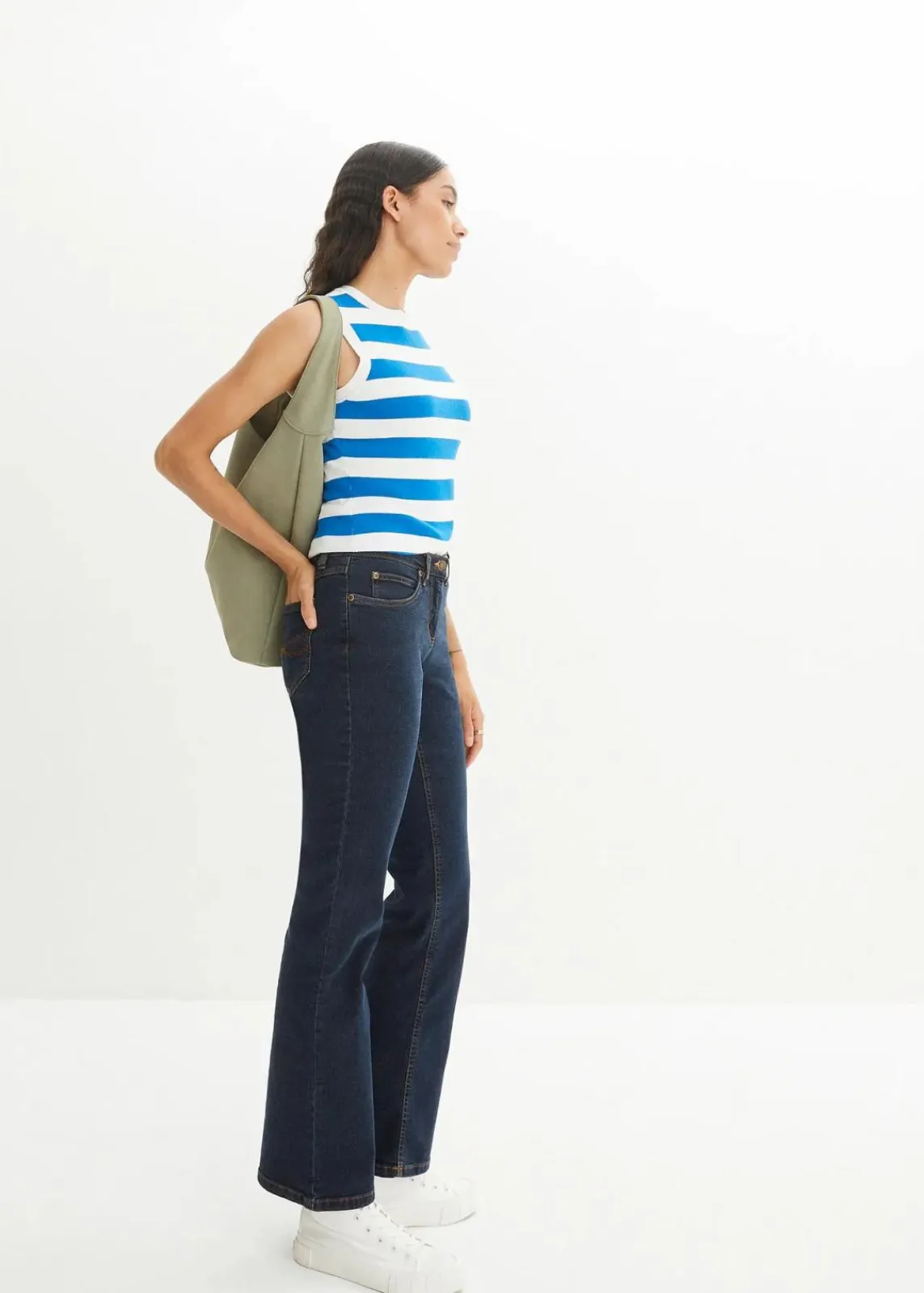 bonprix Jeans|Kurzgrößen^Bootcut Jeans High Waist, Stretch dunkelblau