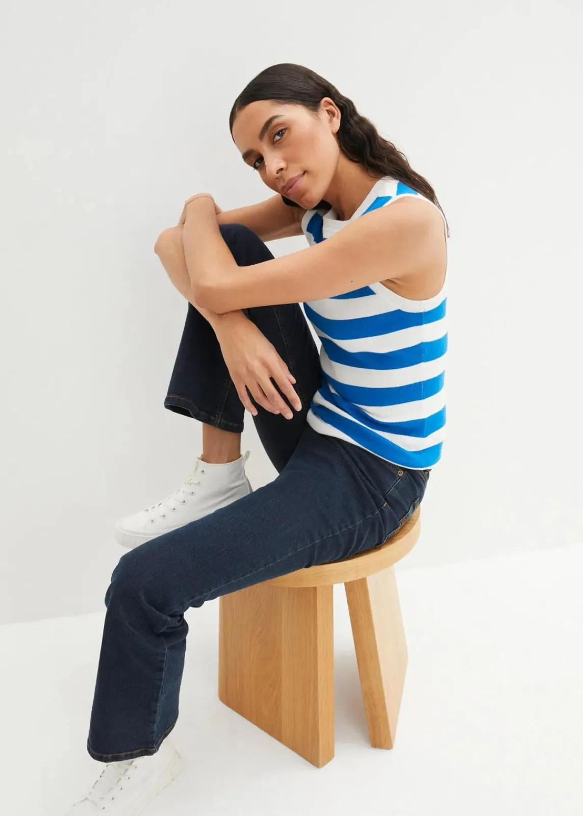 bonprix Kurzgrößen|Bekleidung·Shirts & Tops^Bootcut Jeans High Waist, Stretch dunkelblau