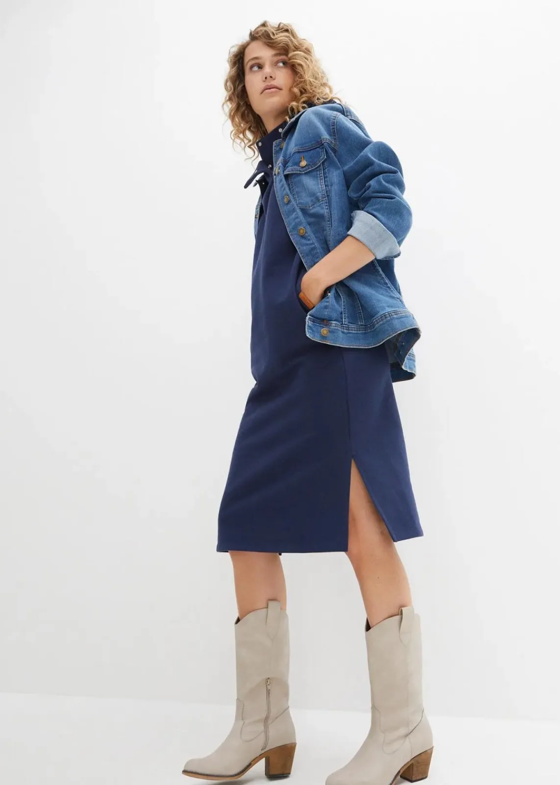 bonprix Jeans|Kurzgrößen^Bootcut Jeans Mid Waist, Stretch blau