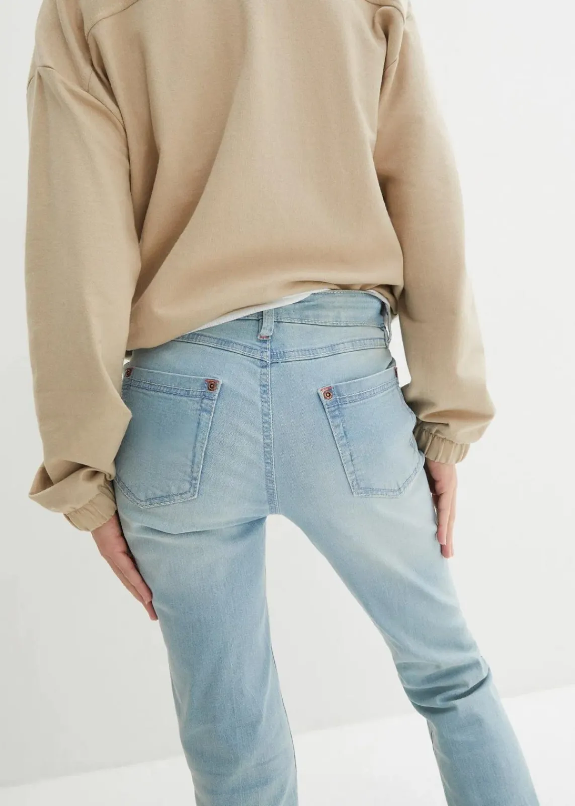 bonprix Bekleidung·Shirts & Tops|Jeans^Bootcut Jeans Mid Waist, Stretch hellblau used