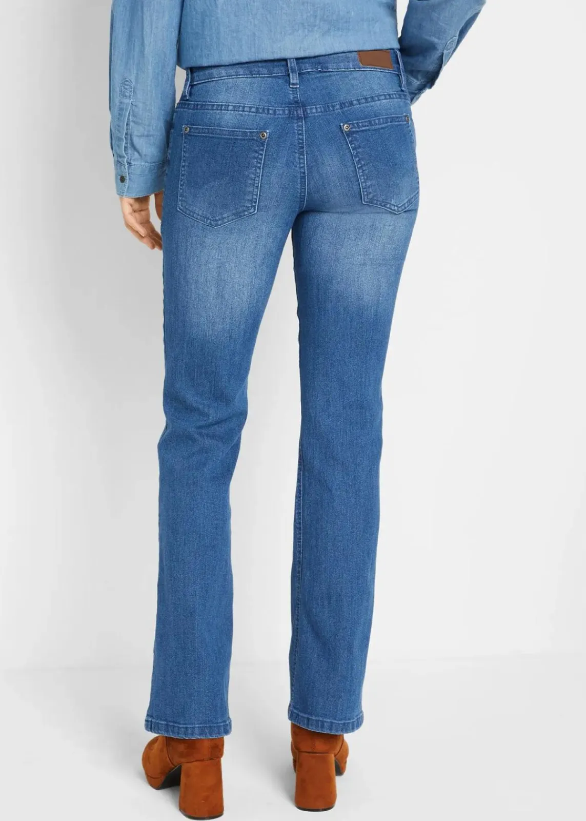 bonprix Jeans|Kurzgrößen^Bootcut Jeans Mid Waist, Stretch blau used