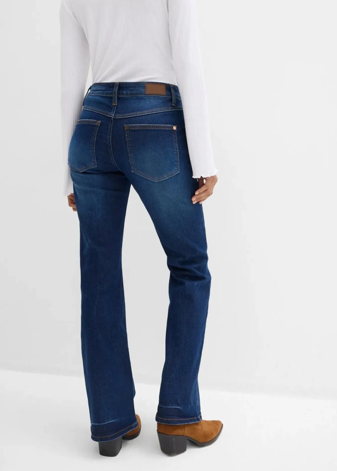 bonprix Kurzgrößen|Bekleidung·Shirts & Tops^Bootcut Jeans Mid Waist, Stretch blau denim used