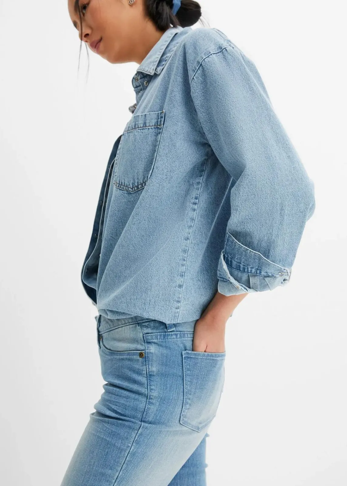 bonprix Bekleidung·Shirts & Tops|Jeans^Bootcut-Jeans hellblau denim