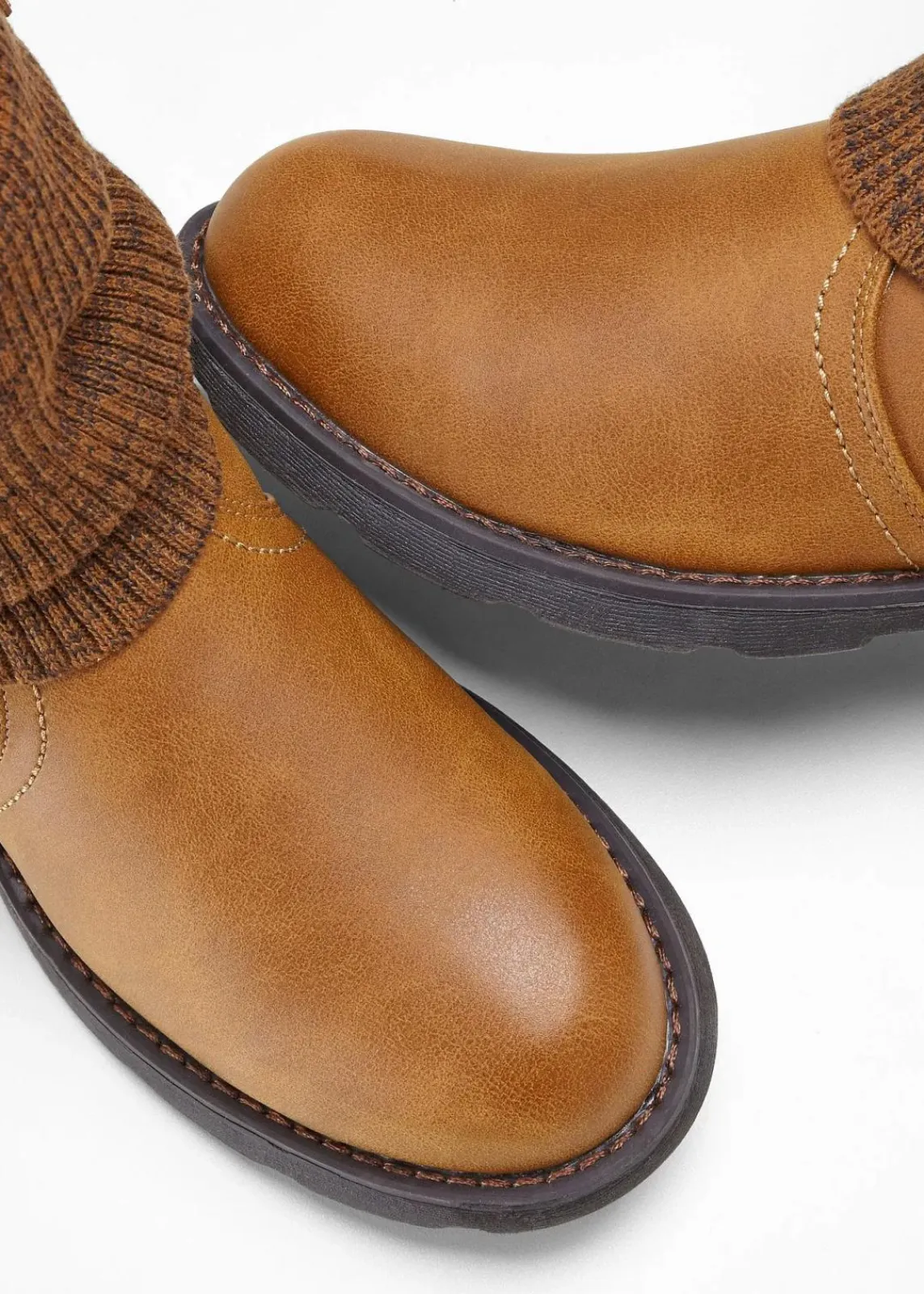 bonprix Schuhe & Accessoires In Spezialgrößen·Schuhe In Übergröße|Boots^Boots mit Strickeinsatz cognac braun