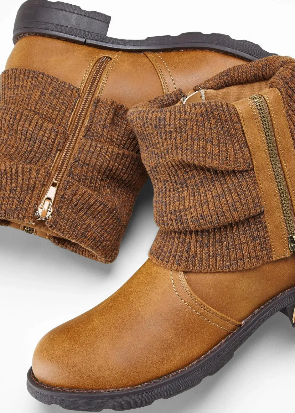 bonprix Schuhe & Accessoires In Spezialgrößen·Schuhe In Übergröße|Boots^Boots mit Strickeinsatz cognac braun