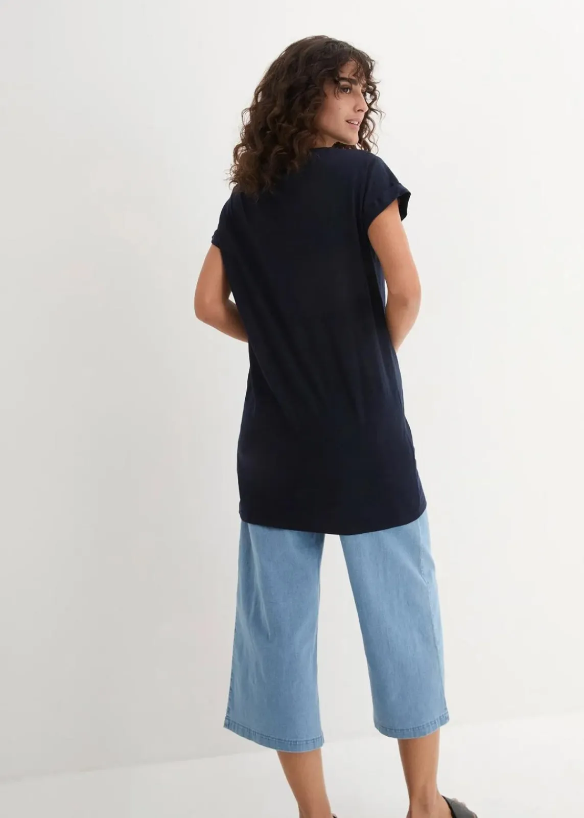 bonprix Shirts & Tops|Basics^Boxy-Longshirt mit kurzen Ärmeln dunkelblau