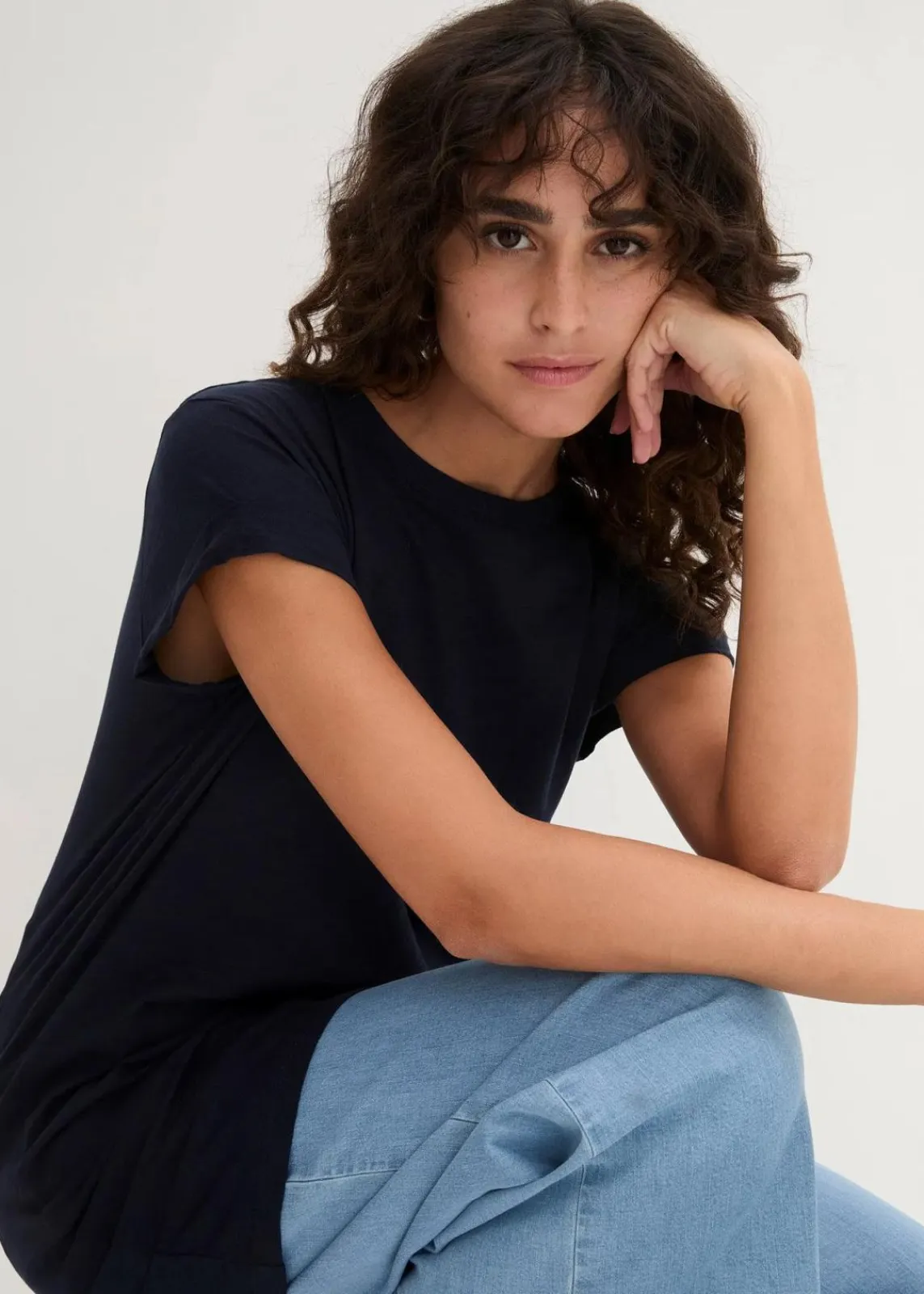 bonprix Shirts & Tops|Basics^Boxy-Longshirt mit kurzen Ärmeln dunkelblau