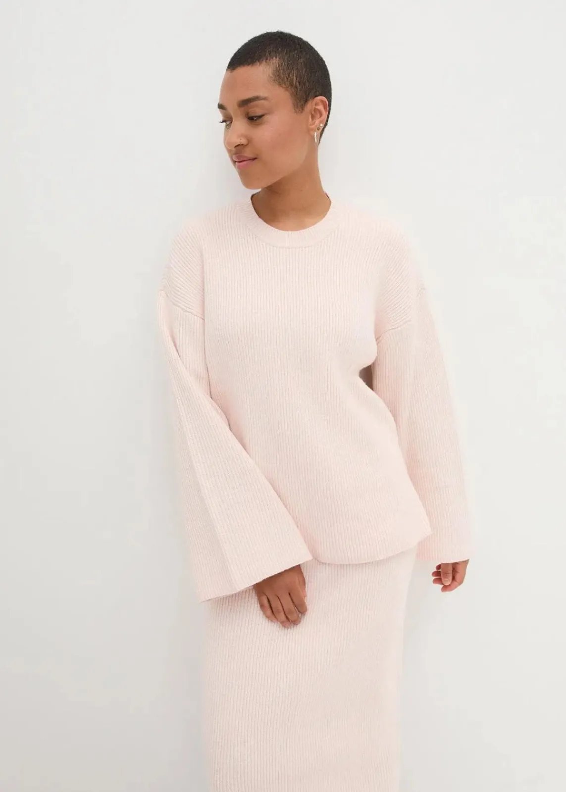 bonprix Bekleidung·Umstandsmode|Strickmode^Boxy-Pullover aus Rippstrick zartrosa/wollweiß meliert
