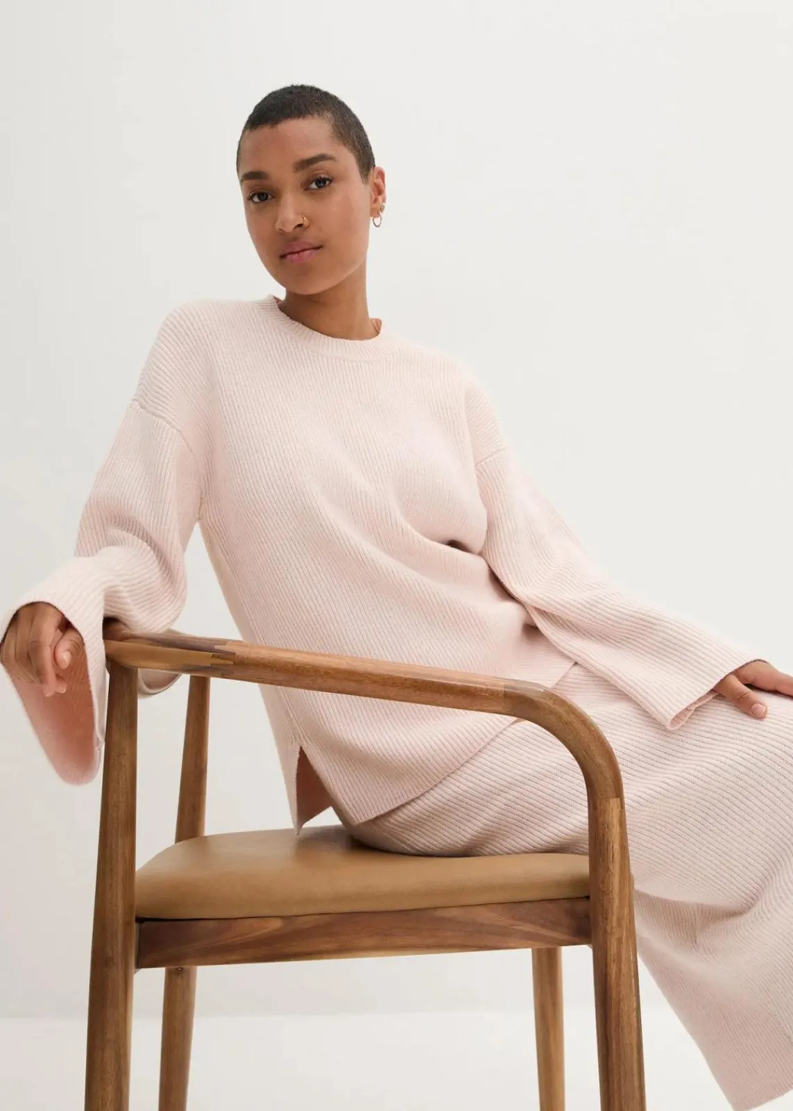 bonprix Bekleidung·Umstandsmode|Strickmode^Boxy-Pullover aus Rippstrick zartrosa/wollweiß meliert