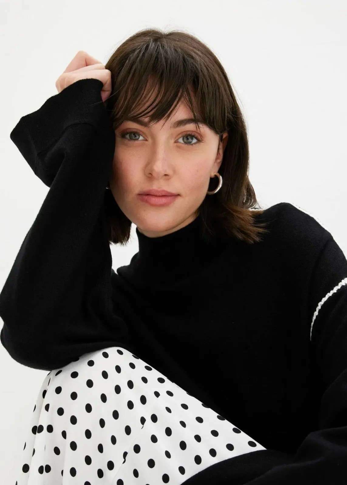 bonprix Strickmode|Pullover & Strickjacken^Boxy-Pullover mit Zierstich aus Viskose-Mix schwarz/wollweiß