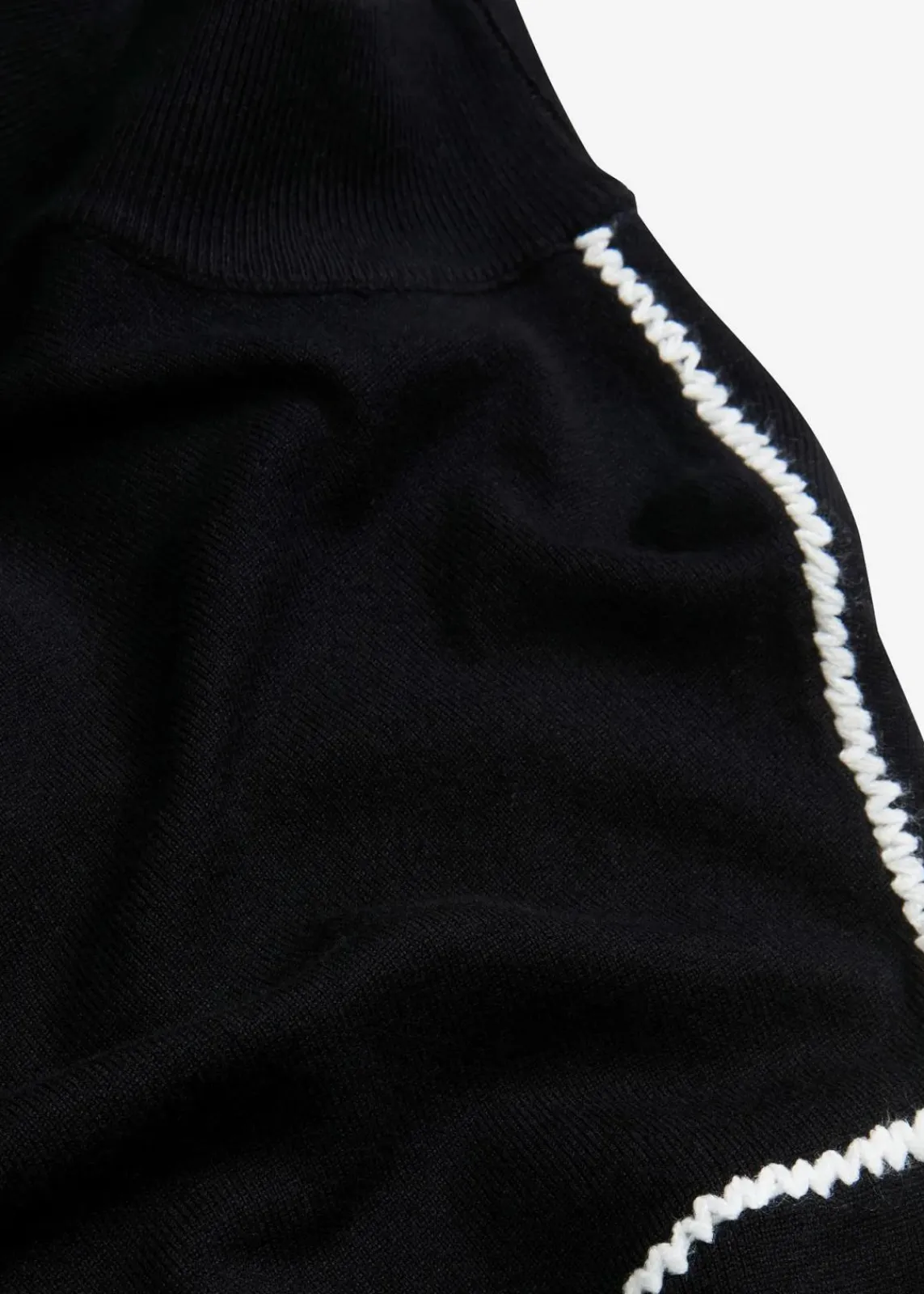 bonprix Strickmode|Pullover & Strickjacken^Boxy-Pullover mit Zierstich aus Viskose-Mix schwarz/wollweiß