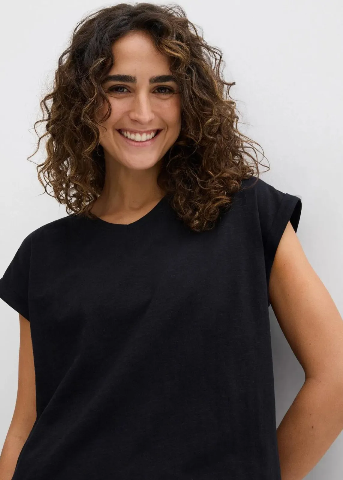 bonprix Basics|Shirts & Tops^Boxy-Shirt mit reiner Bio-Baumwolle schwarz