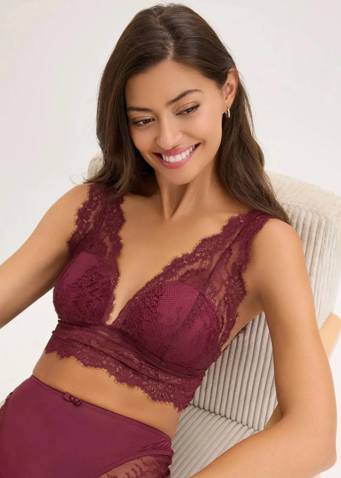 bonprix Bhs|Dessous^Bralette aus zarter Spitze ahornrot