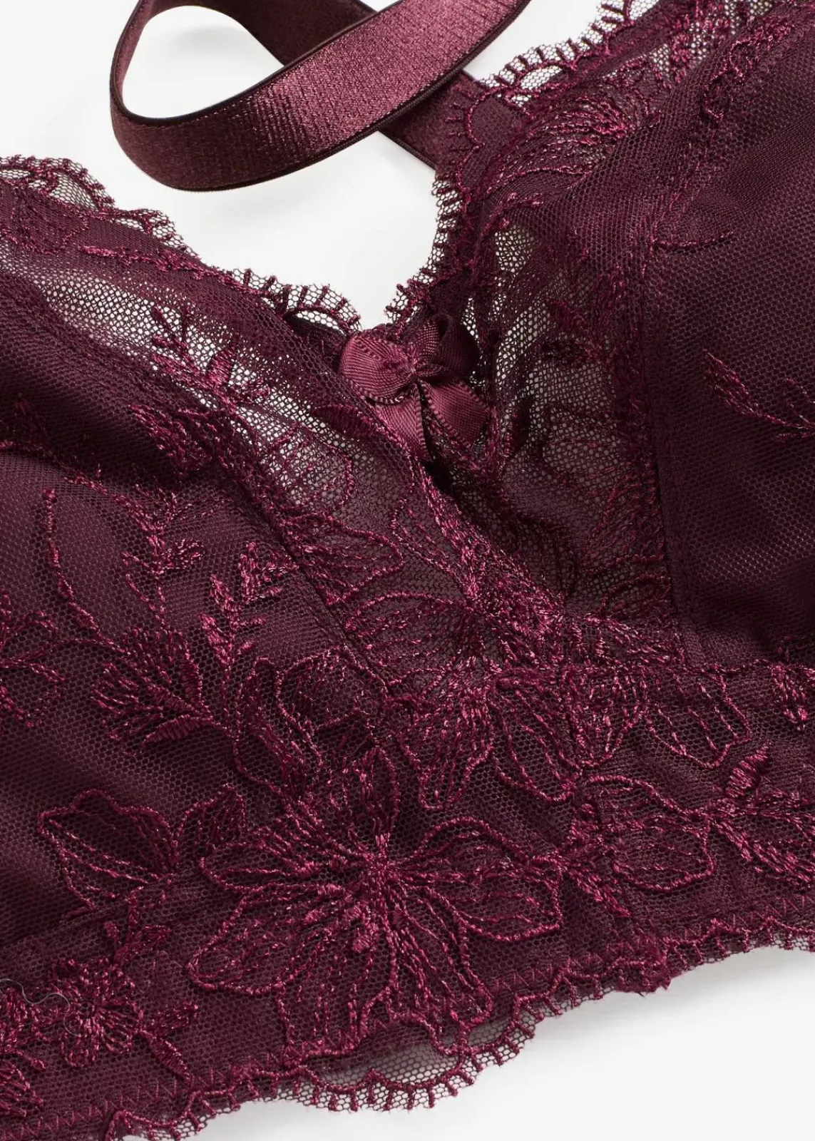 bonprix Große Cups D-H|Nachhaltigere Materialien^Bralette mit Stickerei weinrot