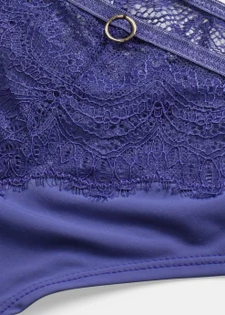bonprix Wäsche·Dessous|Wäsche·Höschen^Brazilslip aus edler Spitze dunkelpazifik