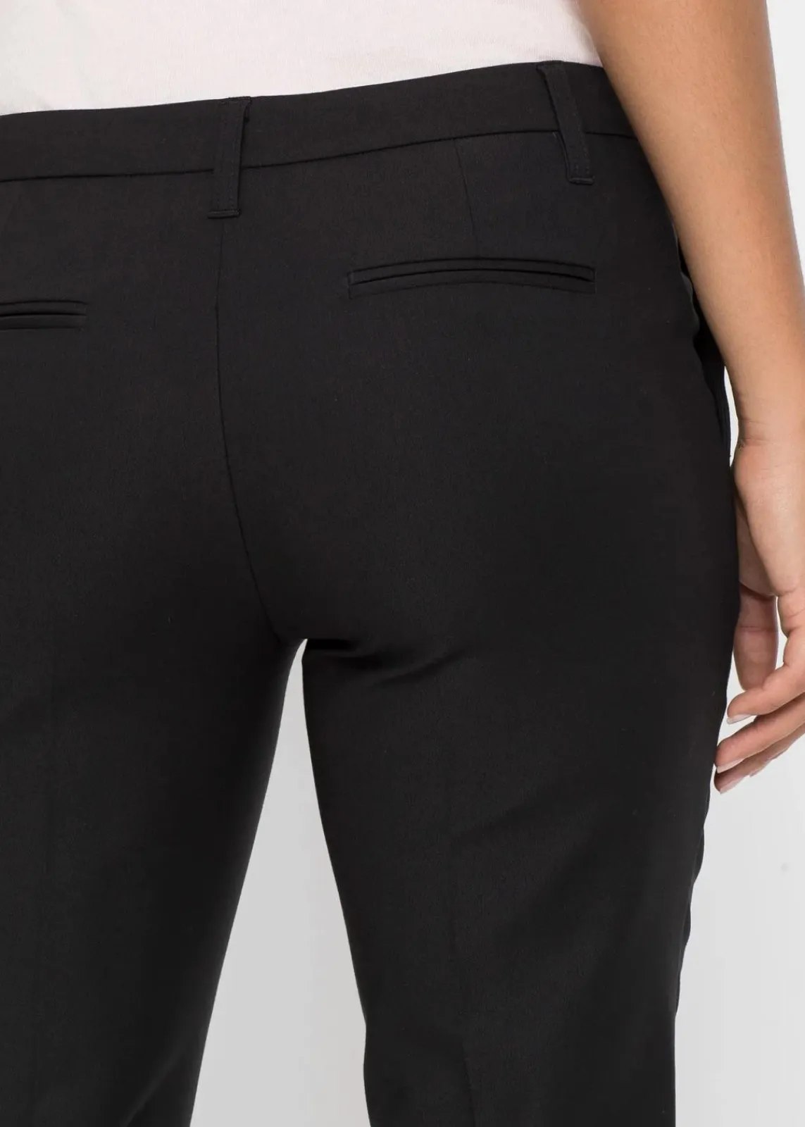 bonprix Bekleidung·Kleider^7/8-Business-Hose schwarz