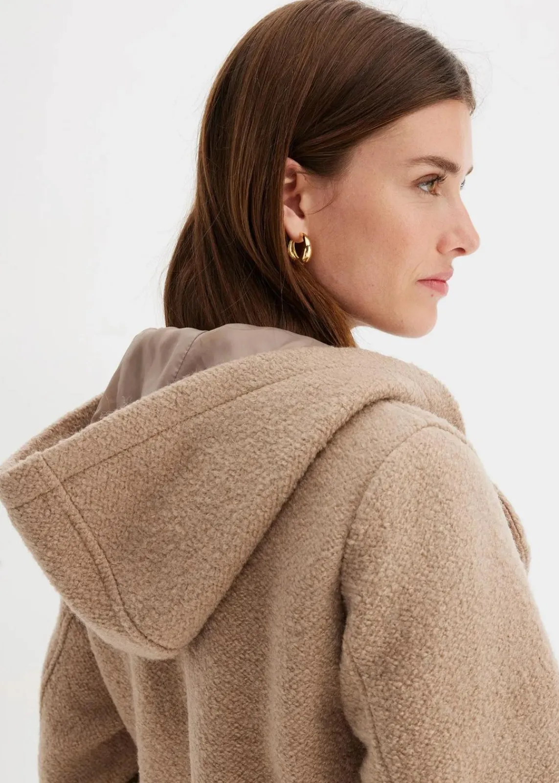 bonprix Bekleidung·Hosen|Jacken & Mäntel^Cabanjacke aus kuscheligem Bouclé khakibeige
