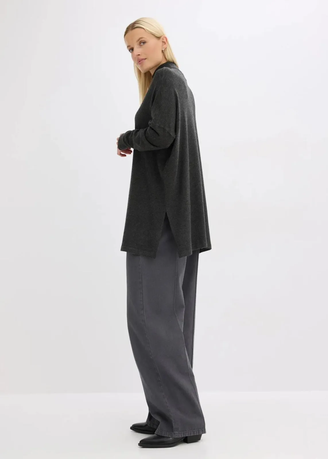 bonprix Pullover & Strickjacken|Strickmode^Cape-Pullover aus aus softem Viskose-Mix anthrazit meliert meliert