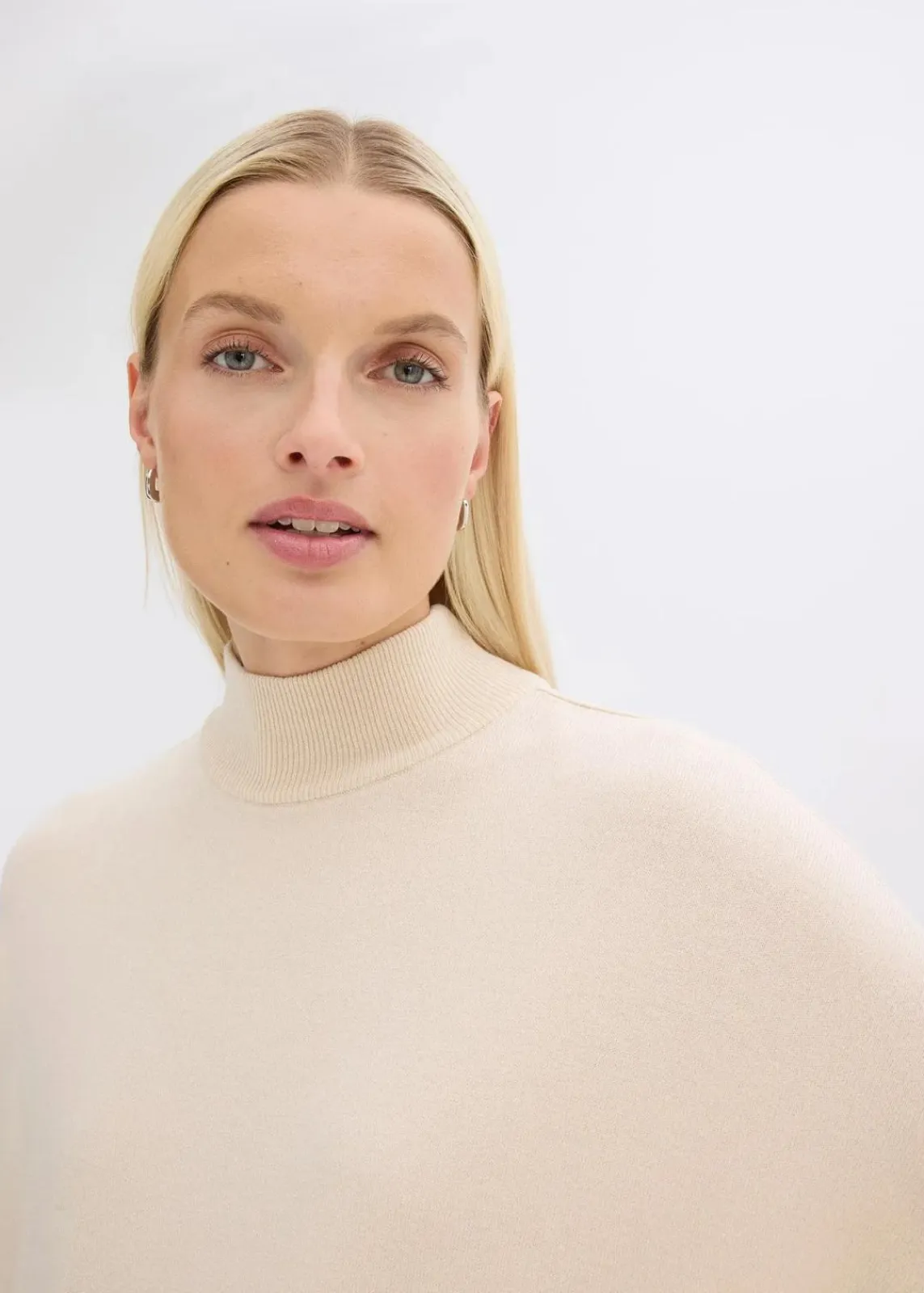 bonprix Strickmode|Pullover & Strickjacken^Cape-Pullover aus aus softem Viskose-Mix kieselbeige meliert