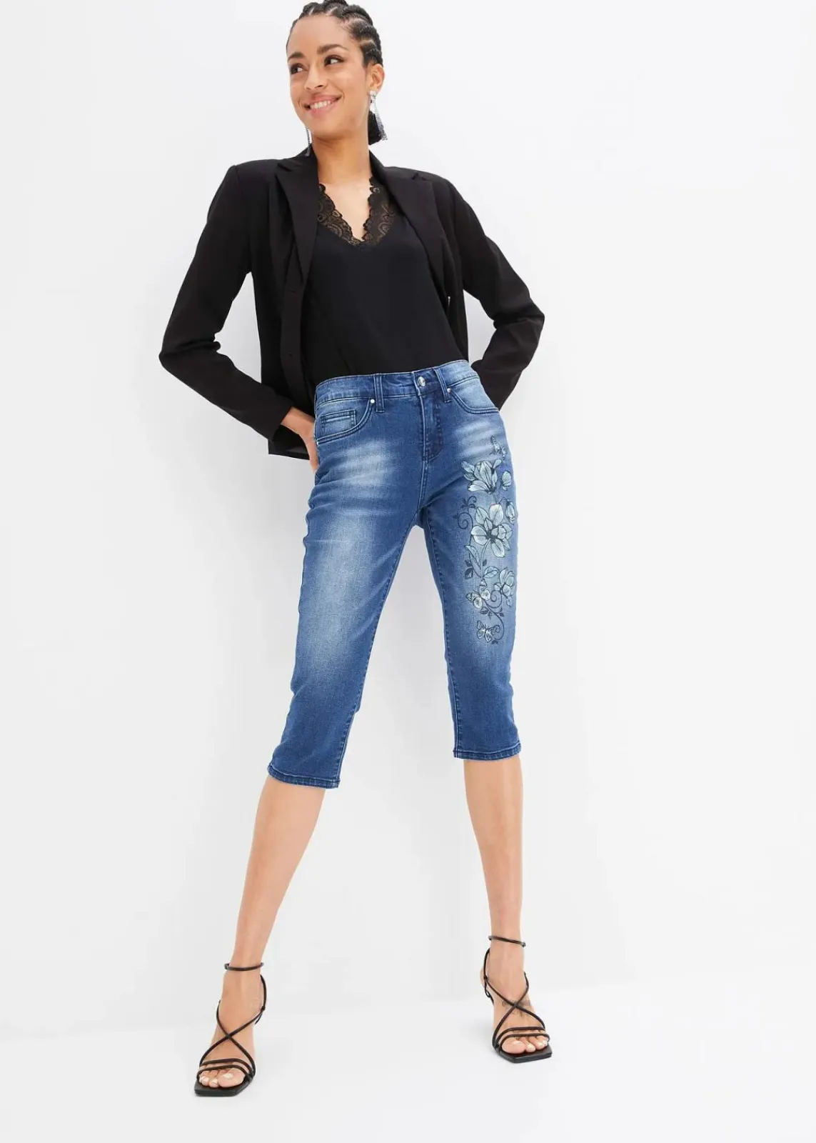 bonprix Jeans^Capri Jeans Mid Waist, Schmetterlingsdruck blau denim geblümt
