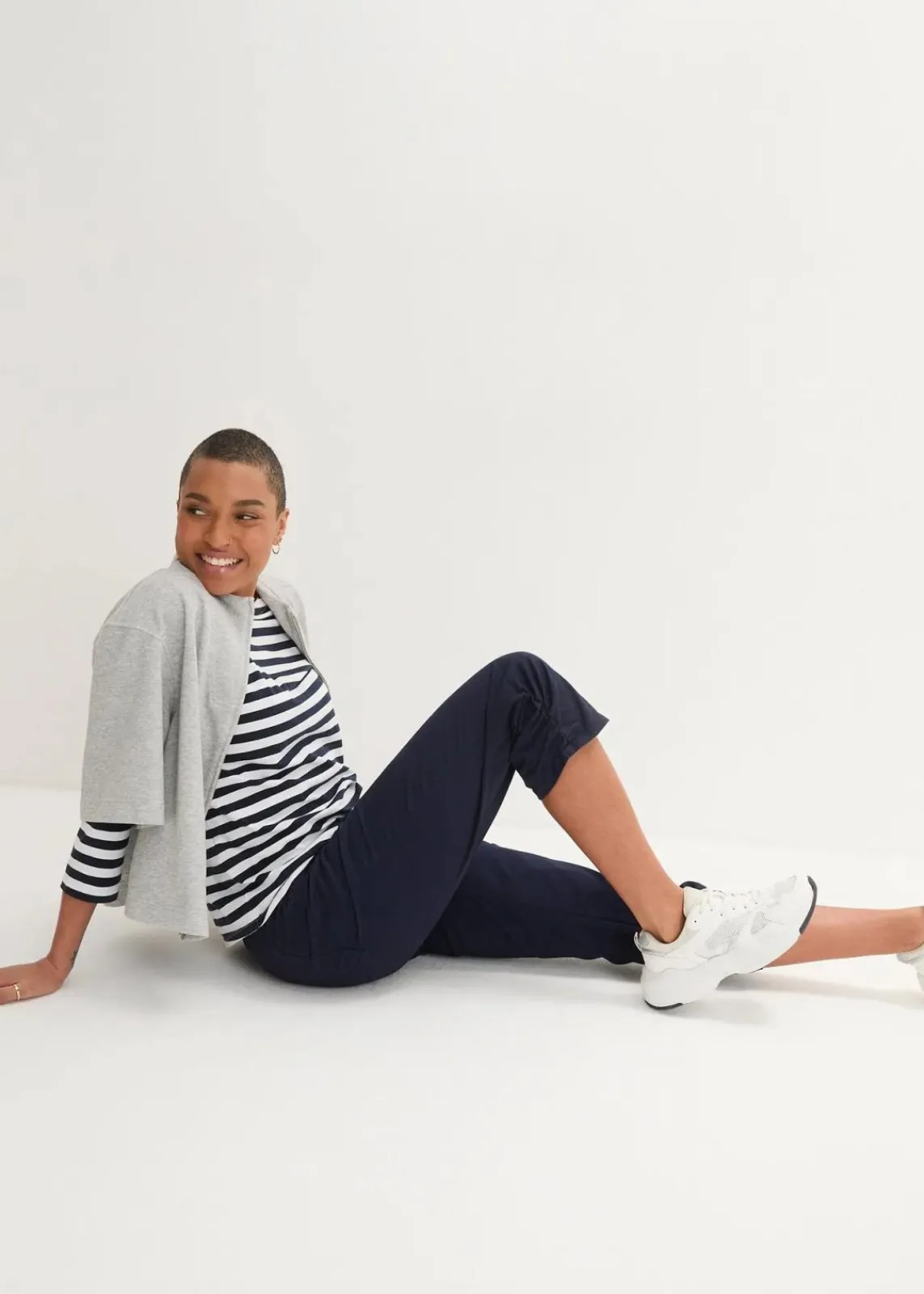 bonprix Hosen|Bekleidung·Kleider^Capri-Hose aus Baumwoll-Mix dunkelblau