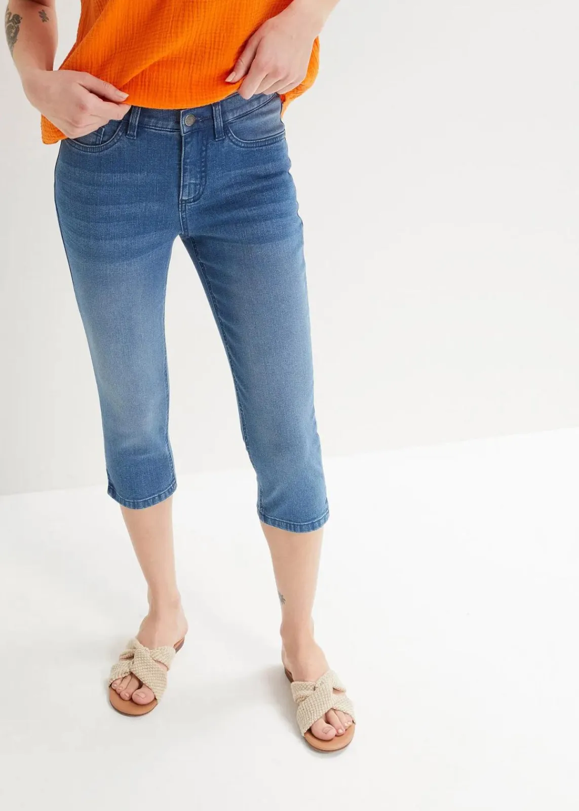 bonprix Jeans|Bekleidung·Shirts & Tops^Capri-Ultra-Soft-Jeans hellblau denim used